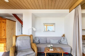 2 chambres, accès au Wi-Fi (inclus), literie fournie