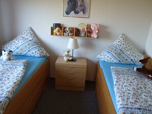 2 habitaciones, wifi gratis y ropa de cama 
