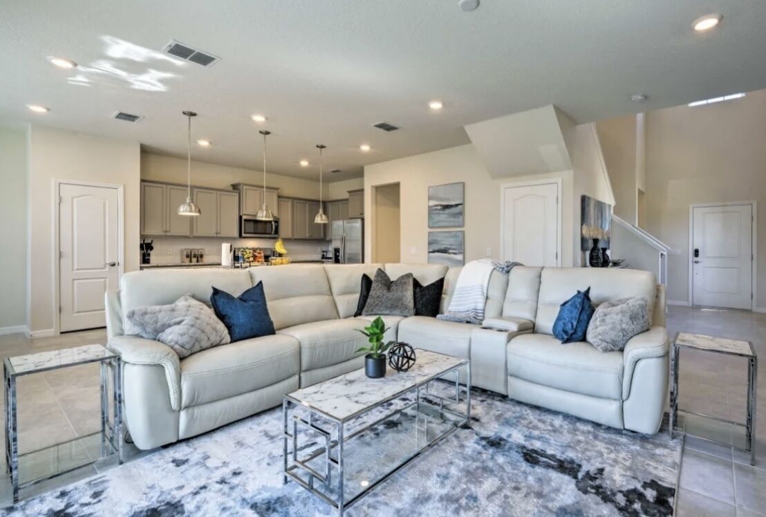 智能電視、遊戲機、乒乓球設施、打印機