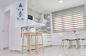 Fridge, microwave, dishwasher, toaster