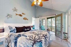 2 bedrooms, iron/ironing board, Internet, bed sheets