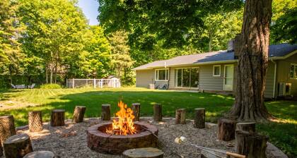 Stunning Ranch in the woods!
