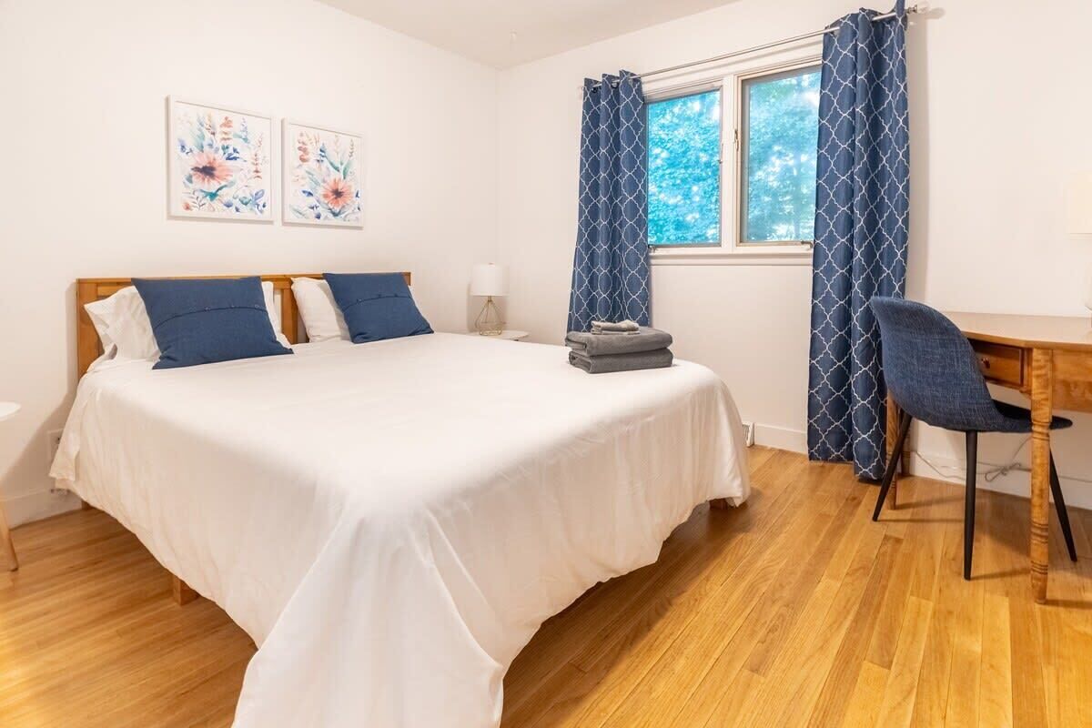 3 多间卧室、办公桌、熨斗/熨衣板、WiFi