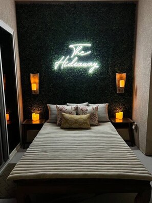 Spa - Doorway to the Desert · Luxury Home in Desert Hot Springs, CA (Desert Hot Springs)