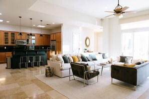 TV, fireplace, stereo