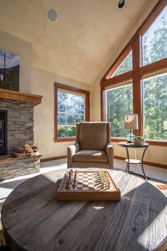 Gather your family in Montana for outdoor fun and memories.