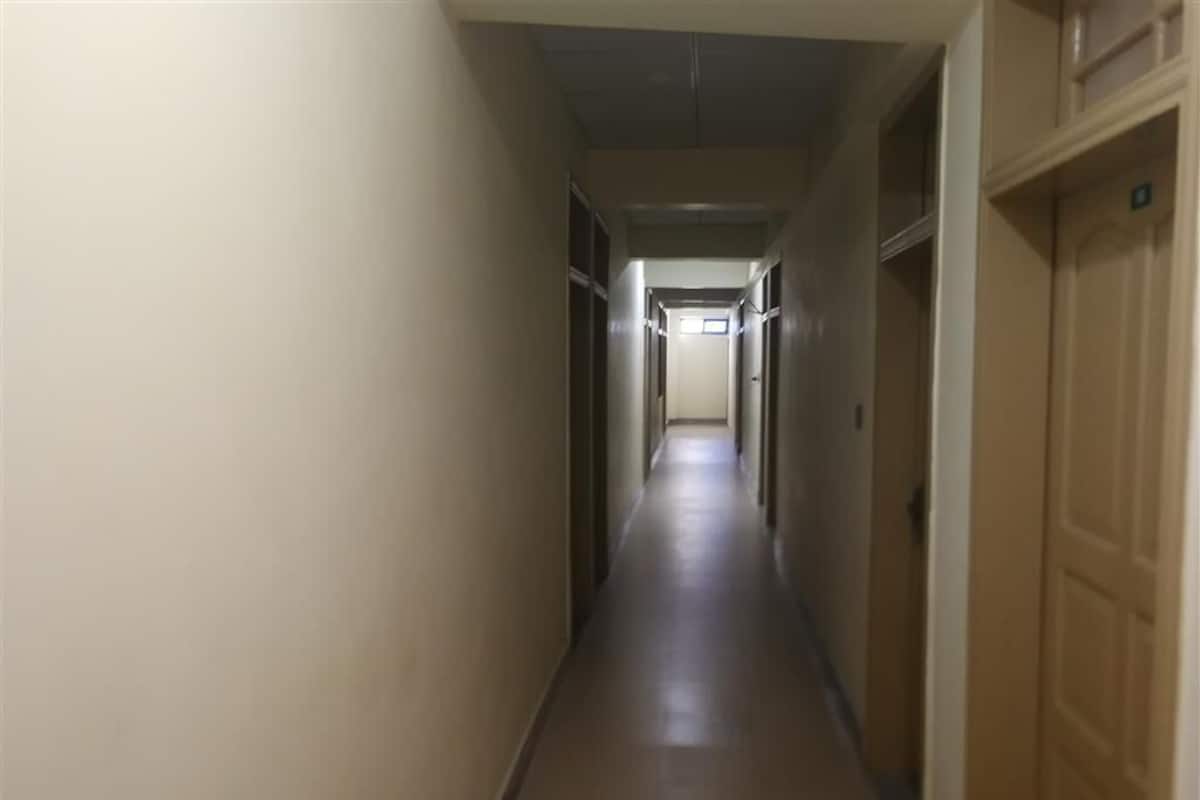 Zimmer | Bügeleisen/Bügelbrett