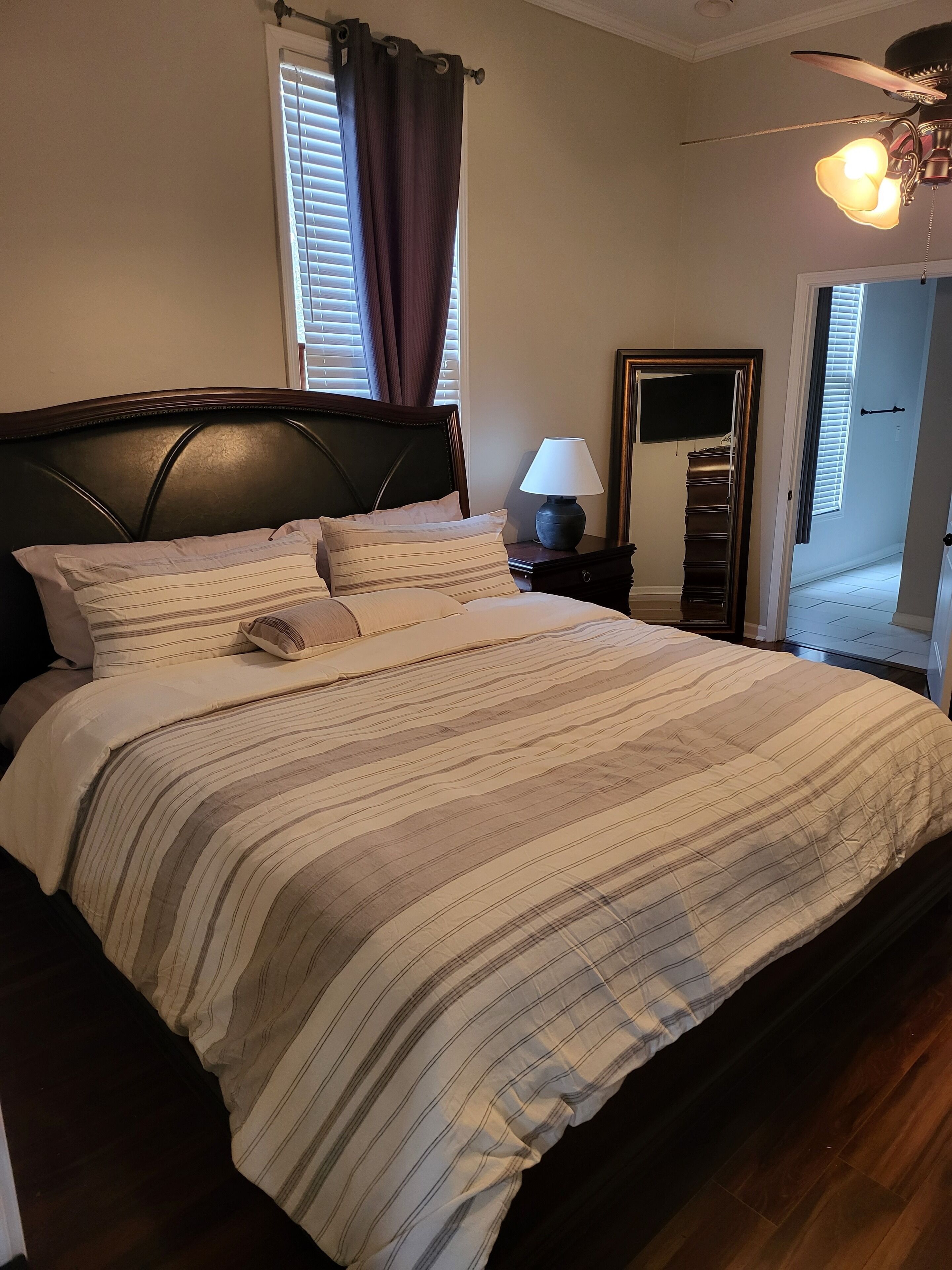 3 chambres, coffres-forts dans les chambres, Wi-Fi