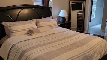 3 chambres, coffres-forts dans les chambres, Wi-Fi