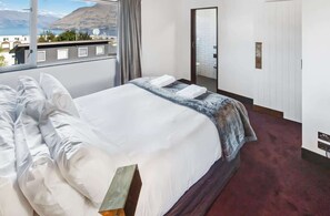 3 chambres, fer et planche à repasser, Wi-Fi gratuit, draps fournis