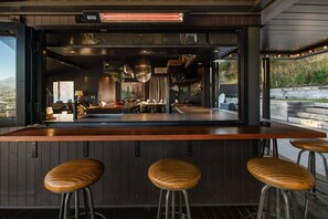 Bar (on property) - Black Diamond Luxury (Queenstown)