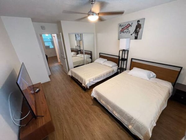 1 Schlafzimmer, Bügeleisen/Bügelbrett, kostenloses WLAN, Bettwäsche