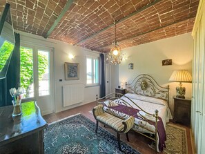 3 Schlafzimmer, Schreibtisch, Internetzugang