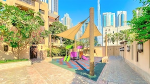 Area giochi per bambini (all'aperto)