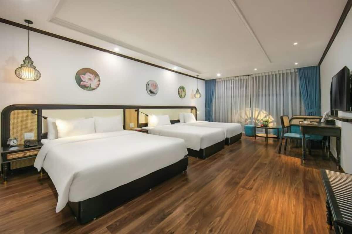 Ylelliset vuodevaatteet, pillowtop-patjalliset sängyt