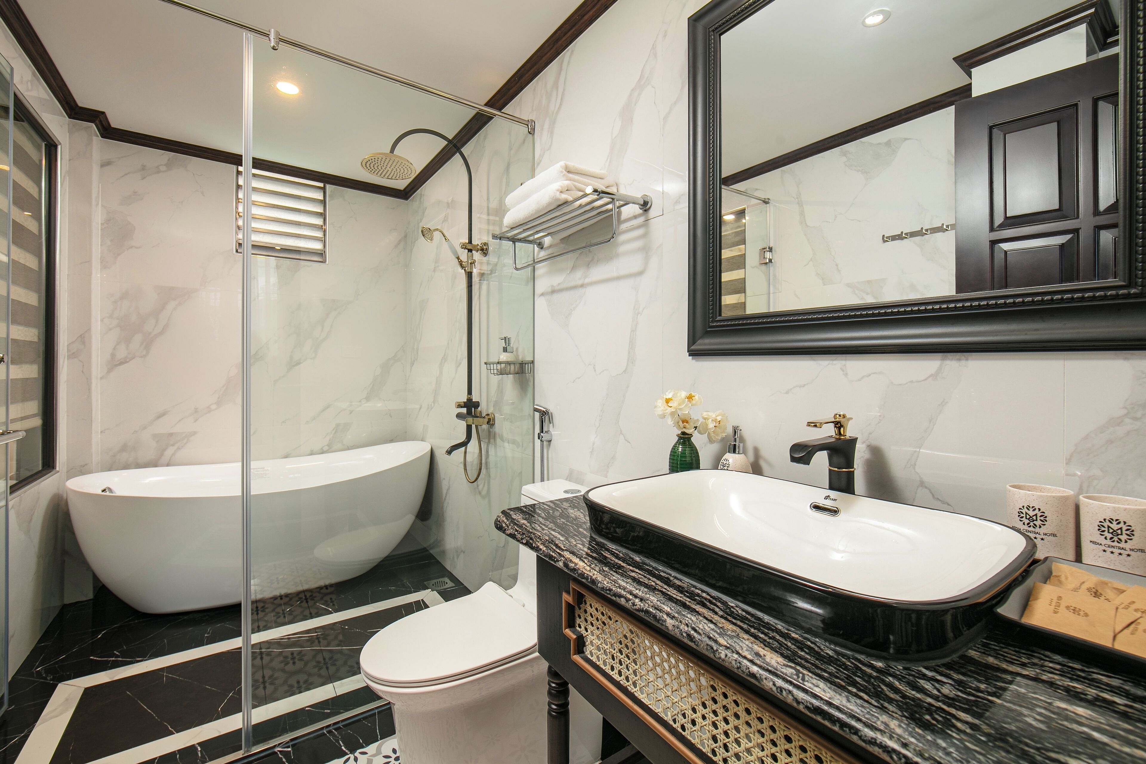 Foto - Media Central Hotel & Spa