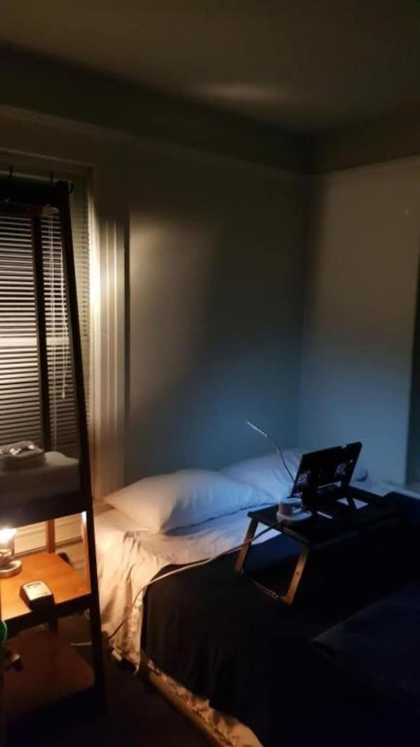 Superior Quadruple Room, Shared Bathroom, Park View (Golden Gate Park View)