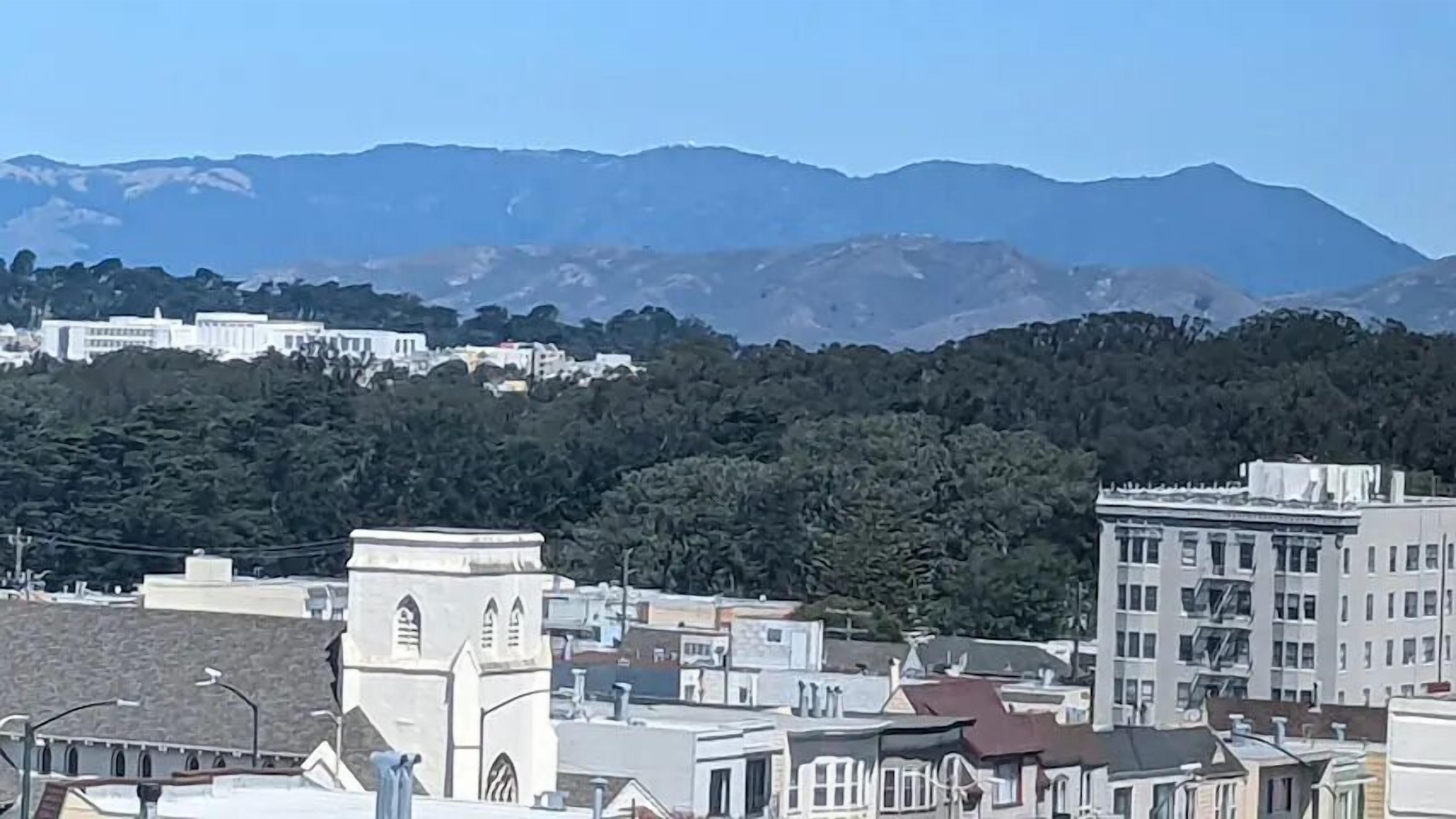 Photo - Sunset Edwardian Bed and Breakfast at Golden Gate Park