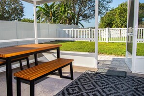 Outdoor dining