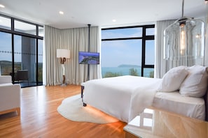 Minibar, in-room safe, desk, laptop workspace - The RIYAZ Lavanya (Langkawi)