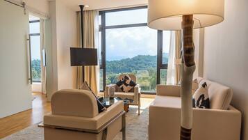 Suites | Living area