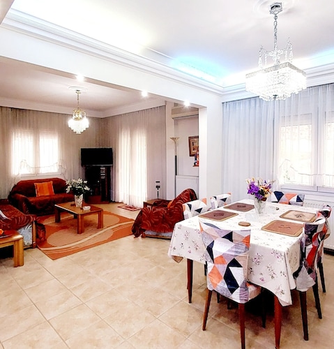 "Decoupage Art Design" 3rooms Thessaloniki Big House110m FREE PARKING Breakfast!