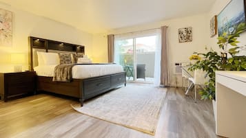 1 slaapkamer, een bureau, een strijkplank/strijkijzer, gratis wifi