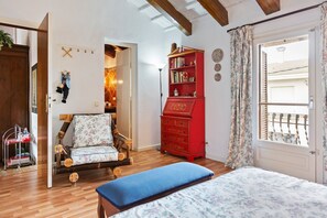 3 chambres, fer et planche à repasser, Wi-Fi gratuit, draps fournis