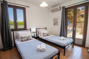 4 عدّة غرف نوم ومكواة/لوح كي وواي فاي مجانًا وملاءات أسرّة