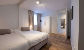2 bedrooms, WiFi - Breathtaking Penthouse Views (Kamperland)