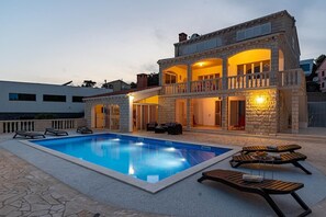 Pool - Beautiful Holiday House  with private pool (Blato)