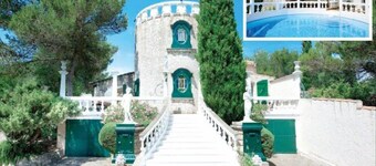 Unique hilltop villa in Provence, stunning private pool, 6+bdrms + optional gite