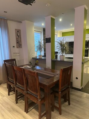 Dining - TOP MODERN APARTMENT - 100sqm - 4 ROOMS - up to 10 people (Dortmund)