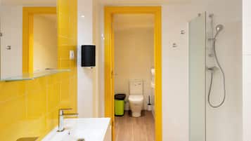 1 bed in a shared dorm with 20 people - female only | Bathroom | Shower, hair dryer
