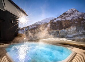 Outdoor spa tub - Kesselspitze Hotel & Chalet, Valamar Collection (Tweng)