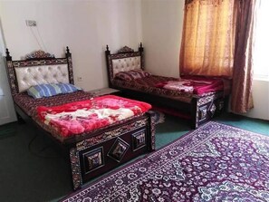 ツインルーム | アイロン / アイロン台