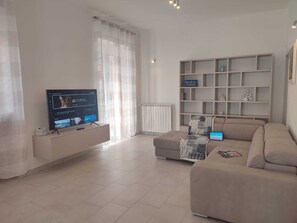 Living area - MarcoFanizzi Mansion (Conversano)