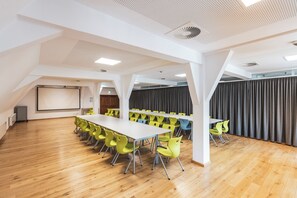 Meeting facility - Jugendherberge Dinkelsbühl - Youth Hostel (Dinkelsbuehl)