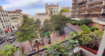 Charming T3 Heart of Saint Victor