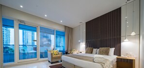Deluxe Studio | Blackout drapes, iron/ironing board, free WiFi - KOHH – Studio in DAMAC Maison Canal Views (Dubai)