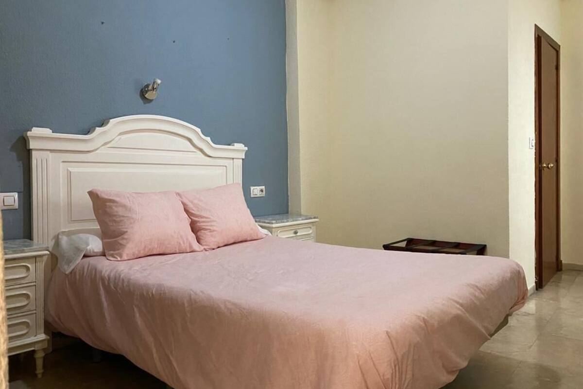 economy double room | 1 bedroom, free wifi