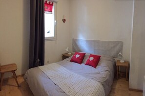 2 slaapkamers, reisbedje, rolstoeltoegang