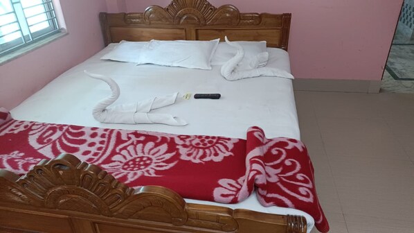 Egyptian cotton sheets, premium bedding, down comforters