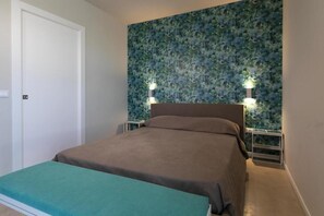 3 Schlafzimmer, Schreibtisch, Bügeleisen/Bügelbrett, kostenloses WLAN