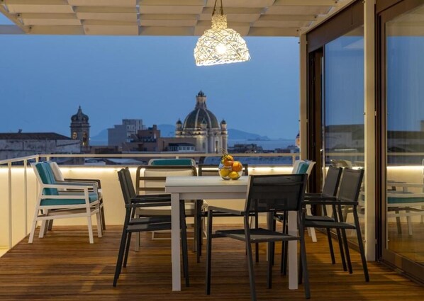 Outdoor dining - Terrammare apartment (Trapani)