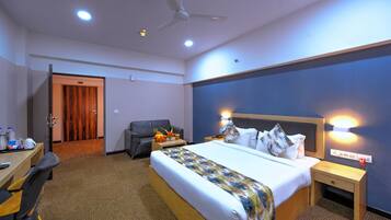 Quarto casal executivo, banheira | Roupas de cama premium