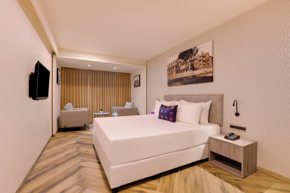 Superior Double Room | Desk, WiFi (free)