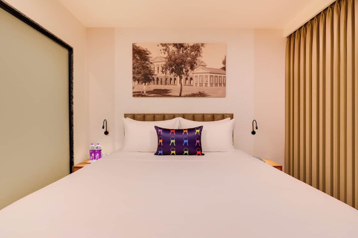 Standard Double Room | Desk, WiFi (free)