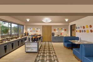 Restaurant -  Keys Lite By Lemon Tree Hotels, Vadodara (Vadodara)