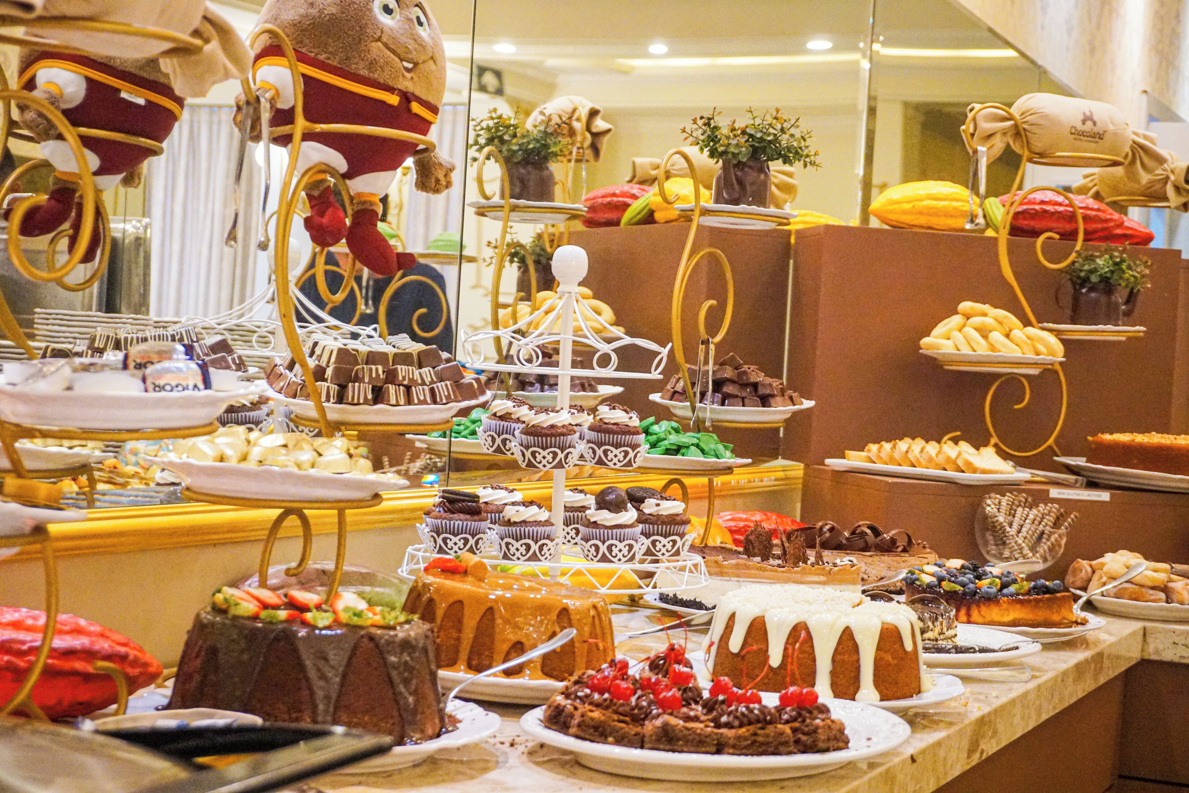 Bao gồm bữa sáng buffet hàng ngày 